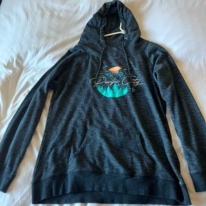 Pacific City Pullover